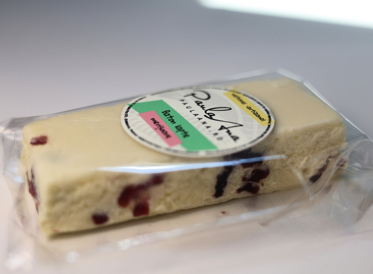 Ciocolată de casă albă cu merișoare 100g