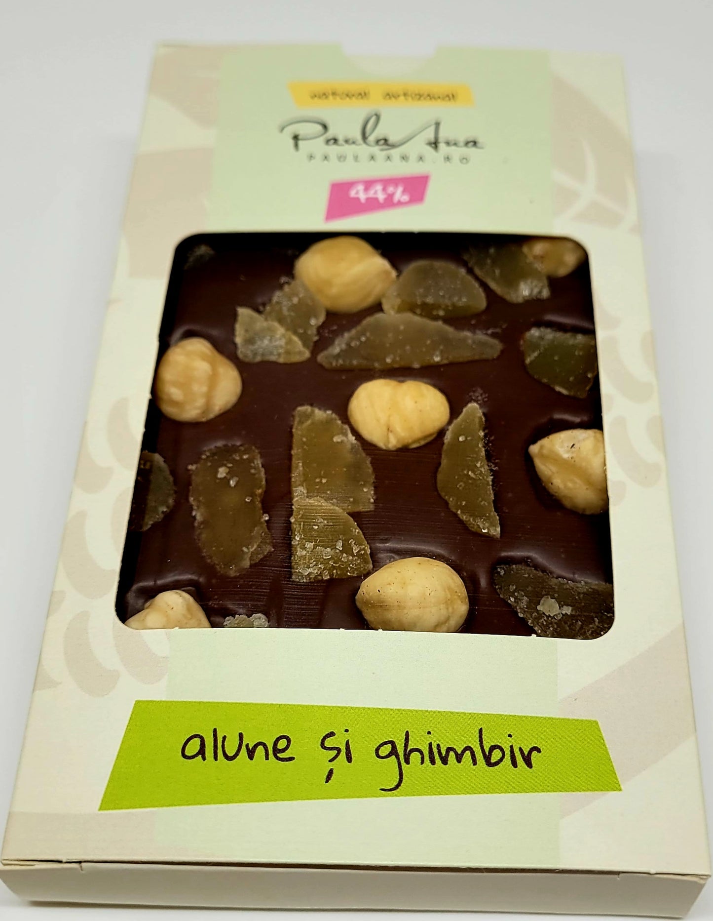 Tabletă de ciocolată cu lapte cu alune și ghimbir 120g