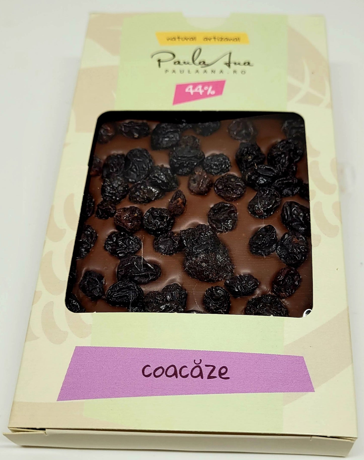Tabletă de ciocolată cu lapte cu coacăze 120g